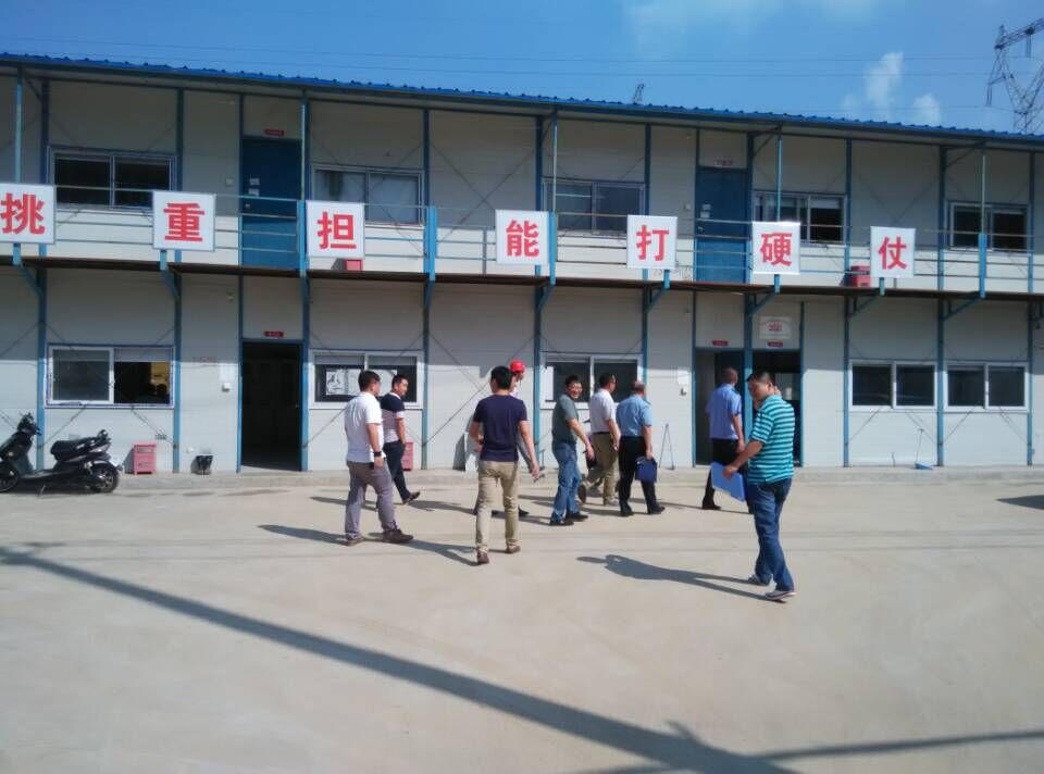 责令多个存在严重安全问题的项目停工整改